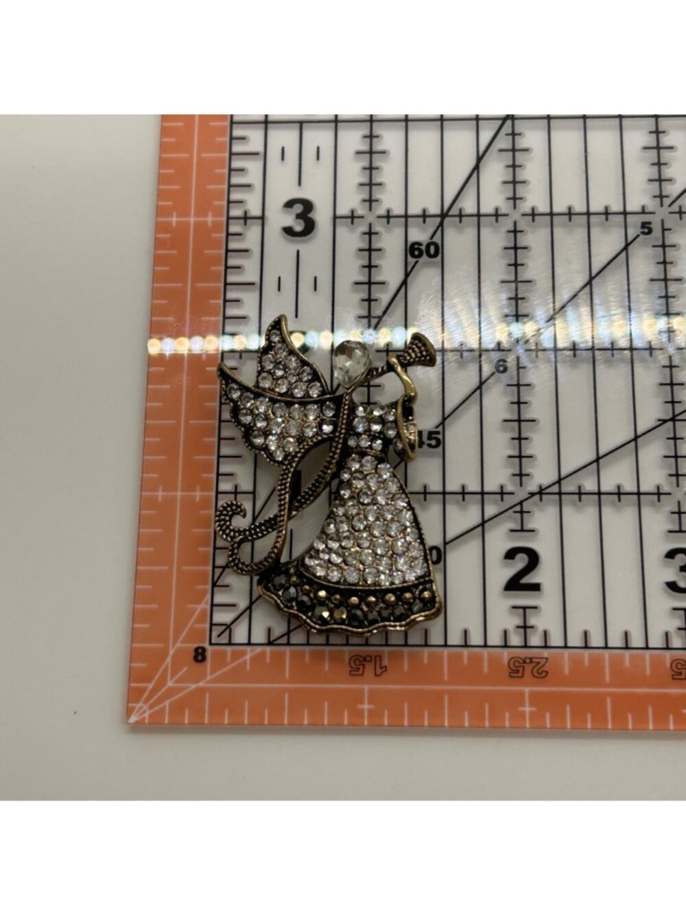 Vintage Monet Brooch Gold Tone Rhinestone Trumpeting Angel Guardian Christmas - Picture 10 of 10